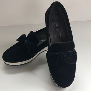 Sz 10 Adrienne Vittadini Velvet Shoes/Slippers